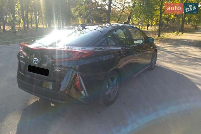 Хетчбек Toyota Prius 2021 в Києві фото 13 Хетчбек Toyota Prius 2021 в Києві