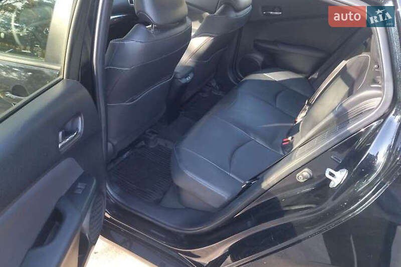 Хетчбек Toyota Prius 2021 в Києві фото 9 Хетчбек Toyota Prius 2021 в Києві