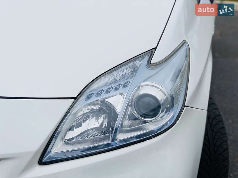 Хэтчбек Toyota Prius 2010 в Харькове