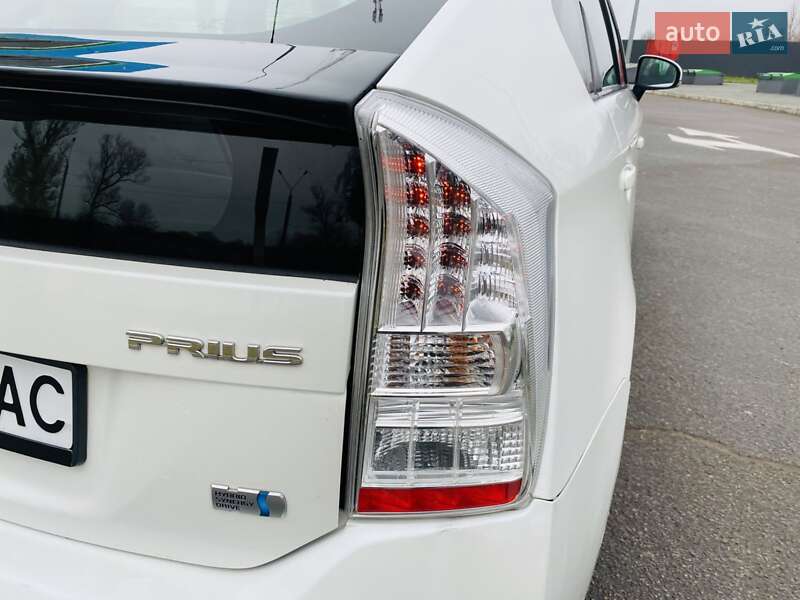 Хэтчбек Toyota Prius 2010 в Харькове