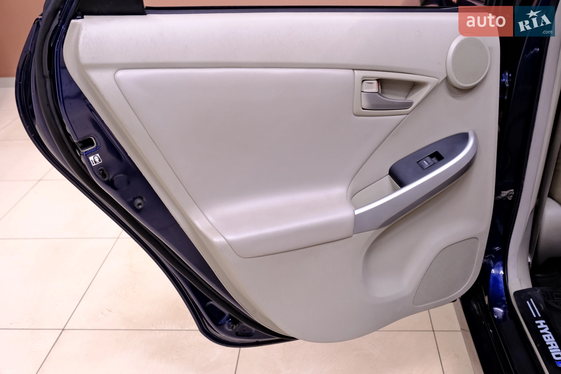 2012 Toyota Prius - мініатюра 32