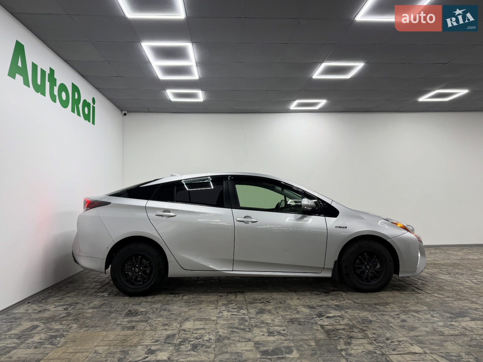 2017 Toyota Prius - мініатюра 3