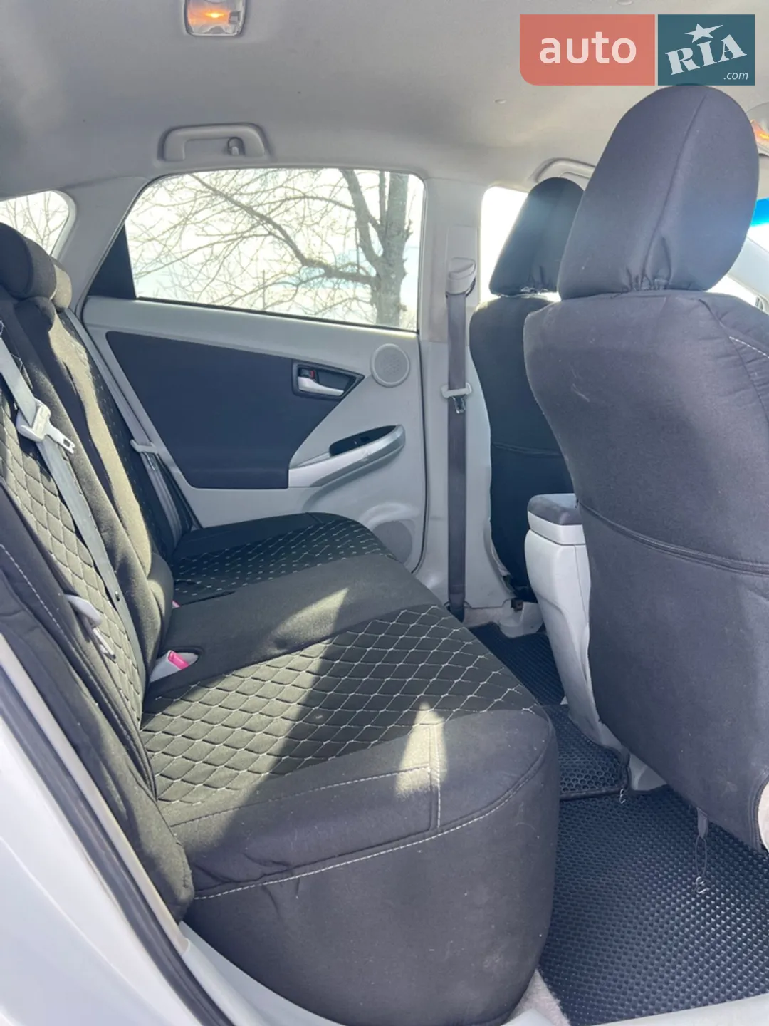 2010 Toyota Prius - мініатюра 23