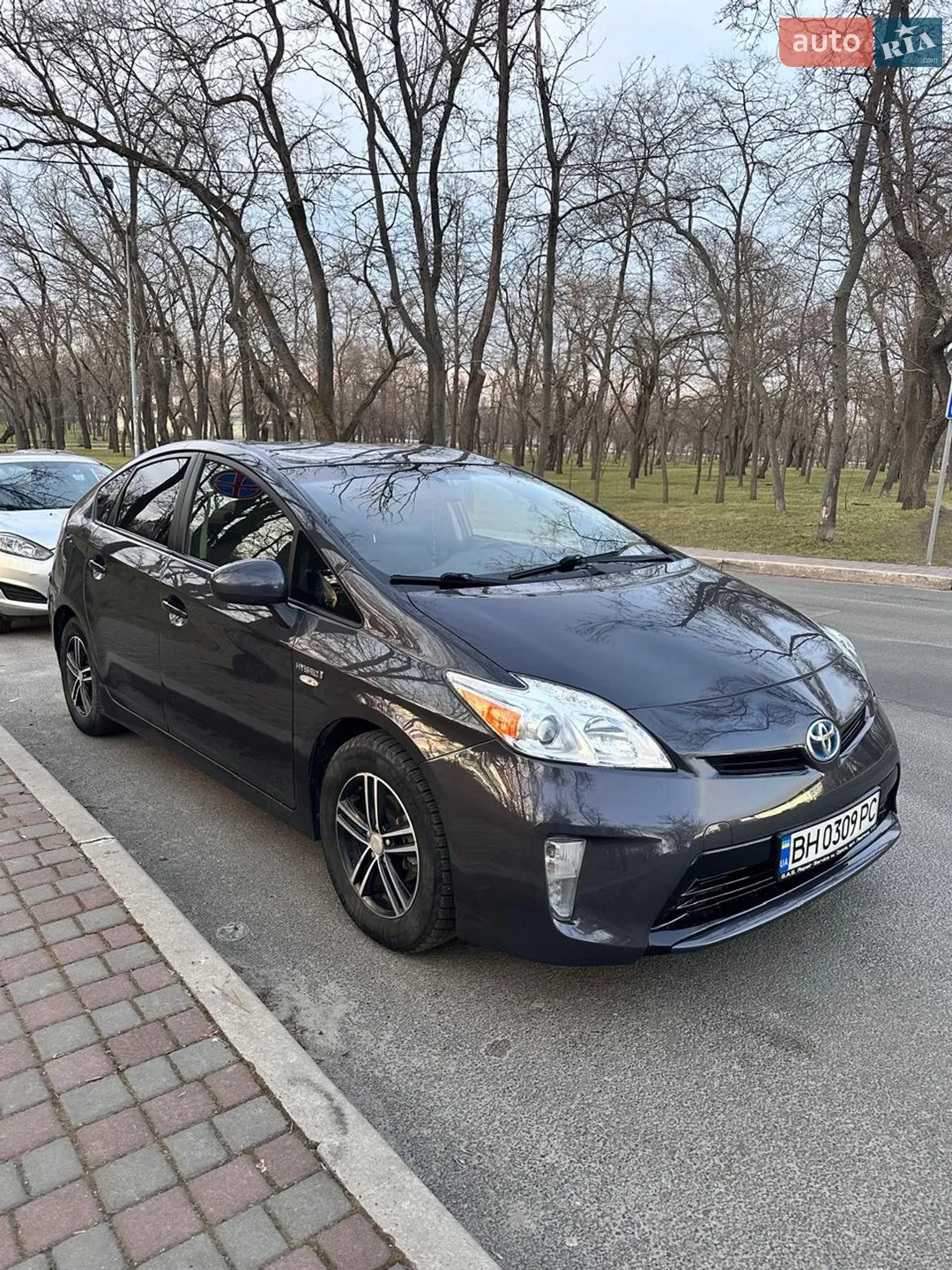 2015 Toyota Prius - мініатюра 3