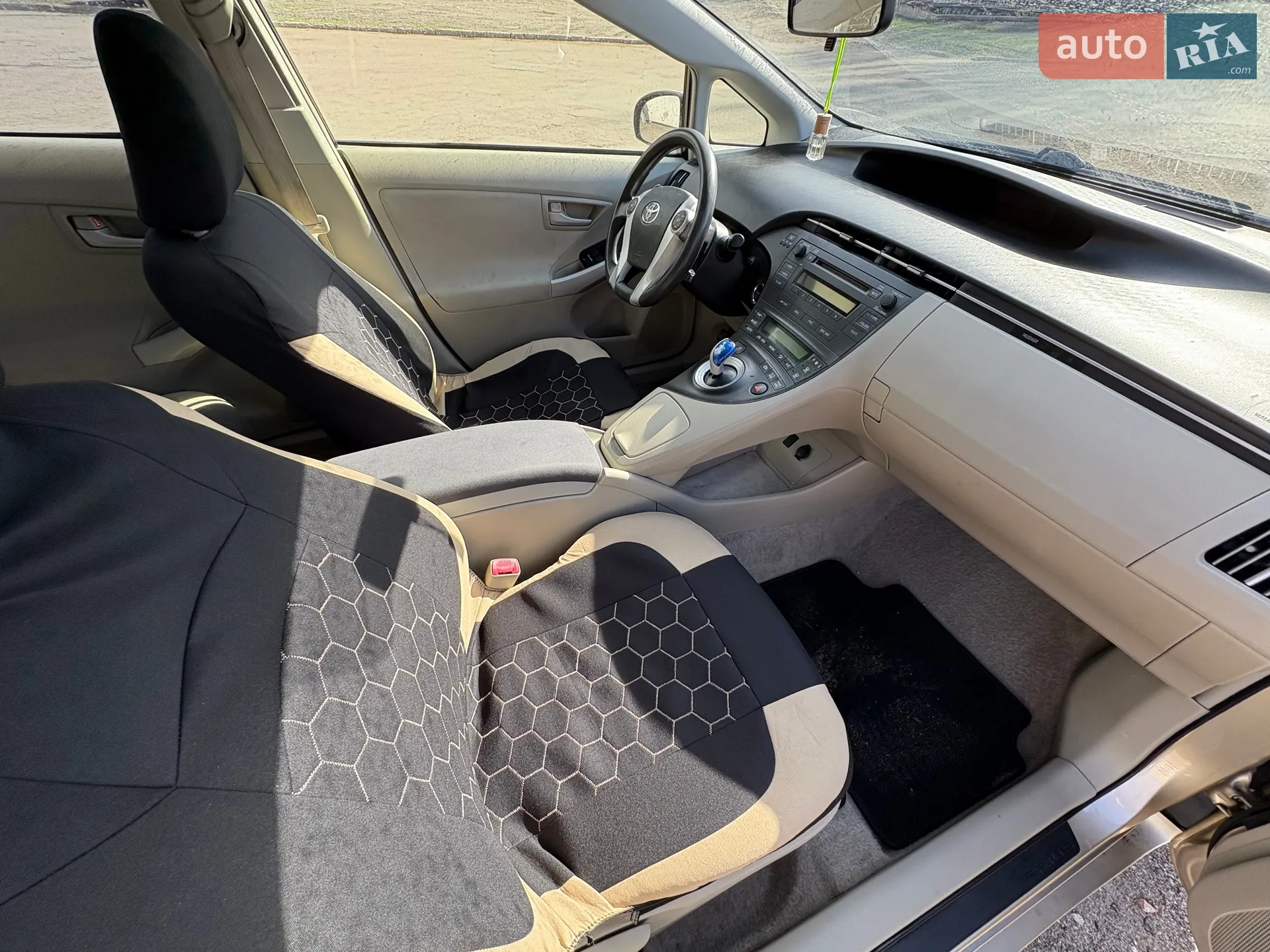 2011 Toyota Prius - мініатюра 11