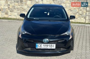 Хетчбек Toyota Prius 2016 в Чернівцях