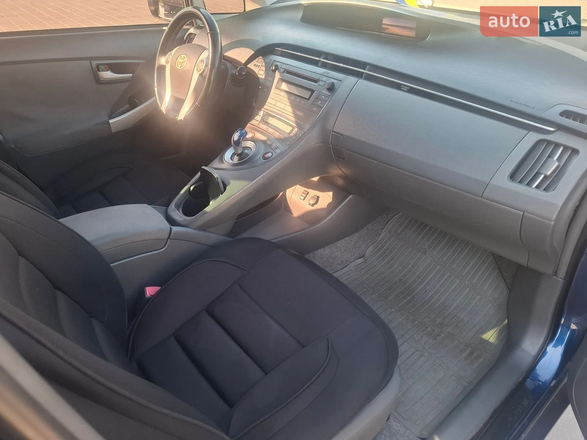 2010 Toyota Prius - мініатюра 9