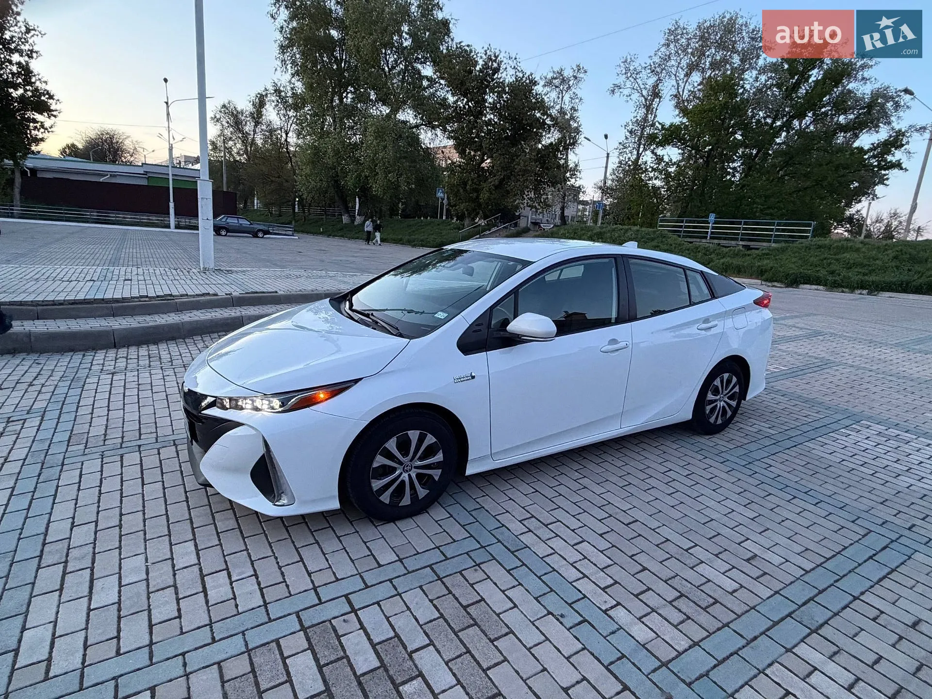 2021 Toyota Prius - мініатюра 4