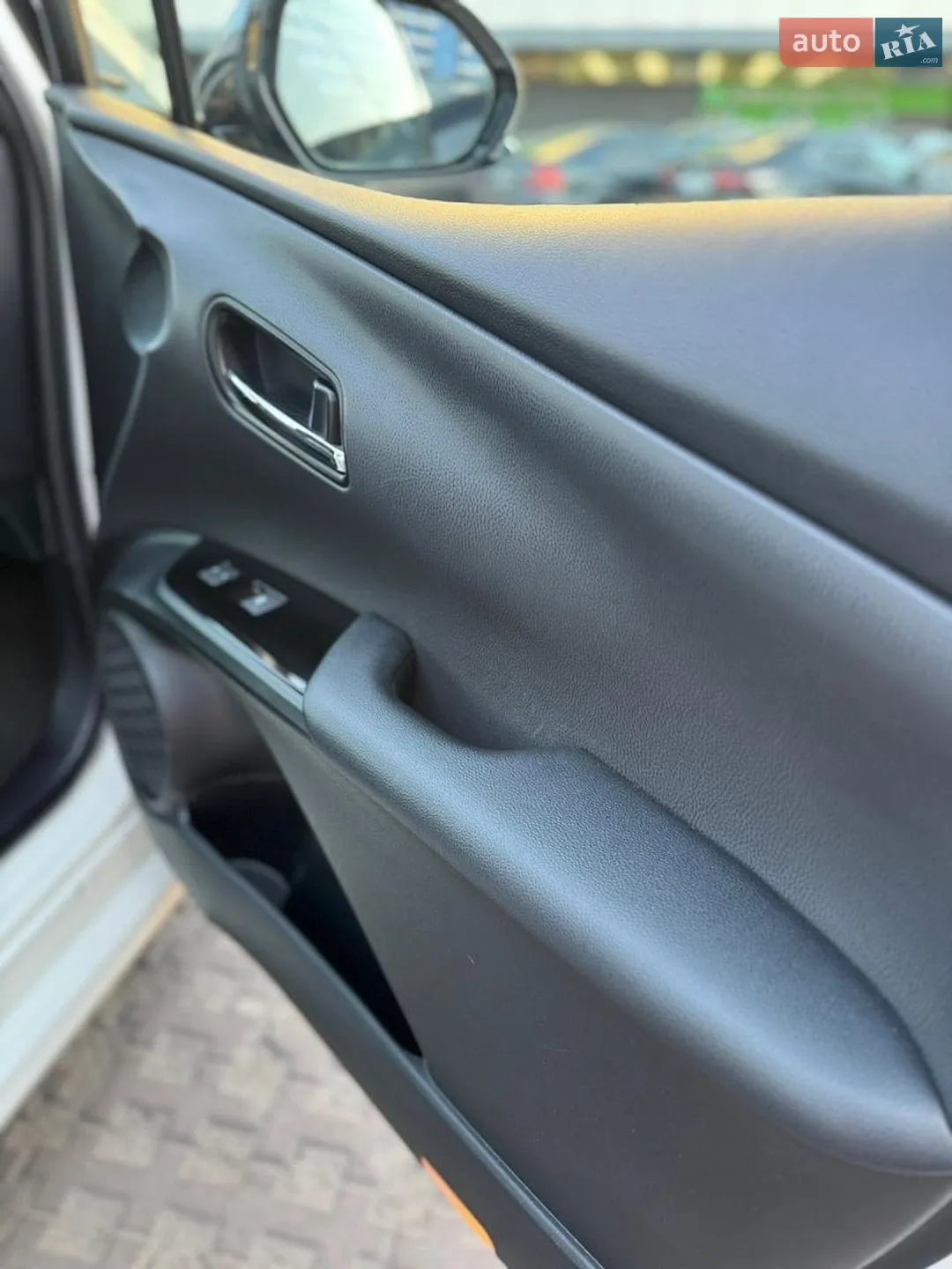 2018 Toyota Prius - мініатюра 10