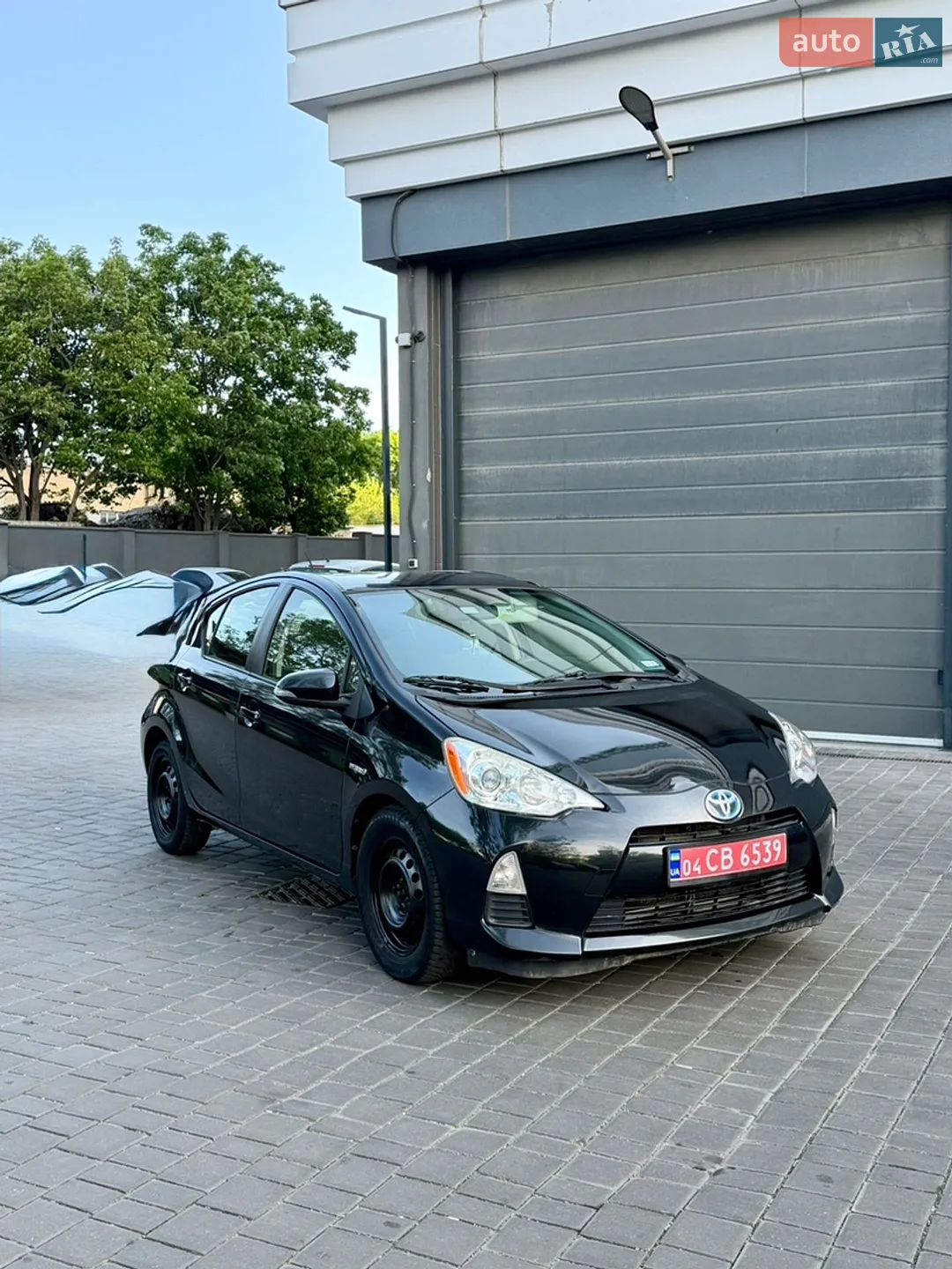 2013 Toyota Prius - мініатюра 2