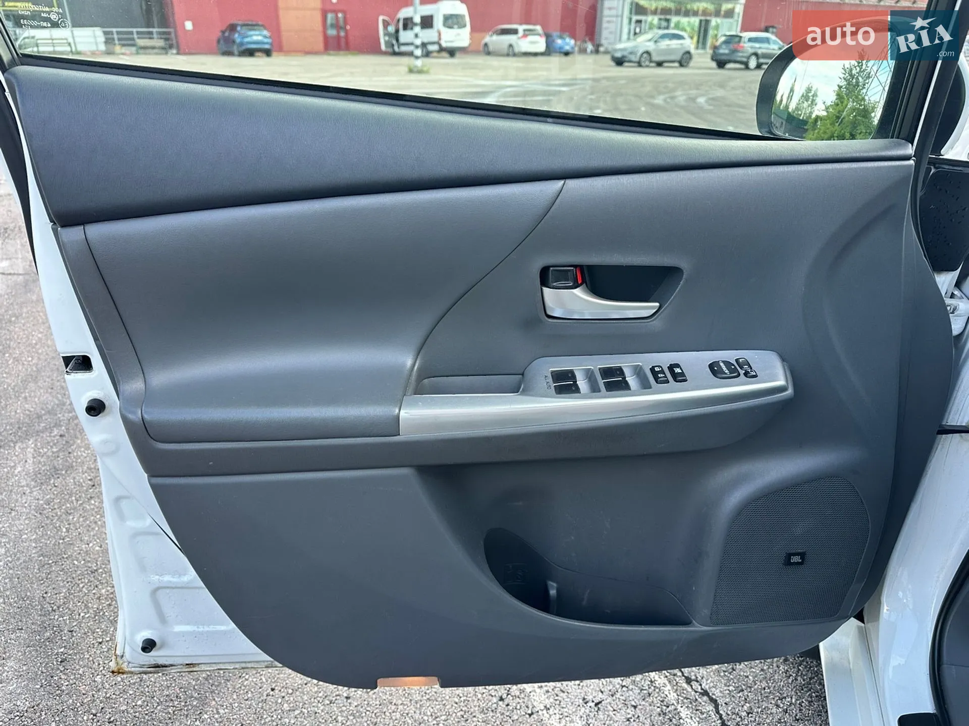 2012 Toyota Prius - мініатюра 13