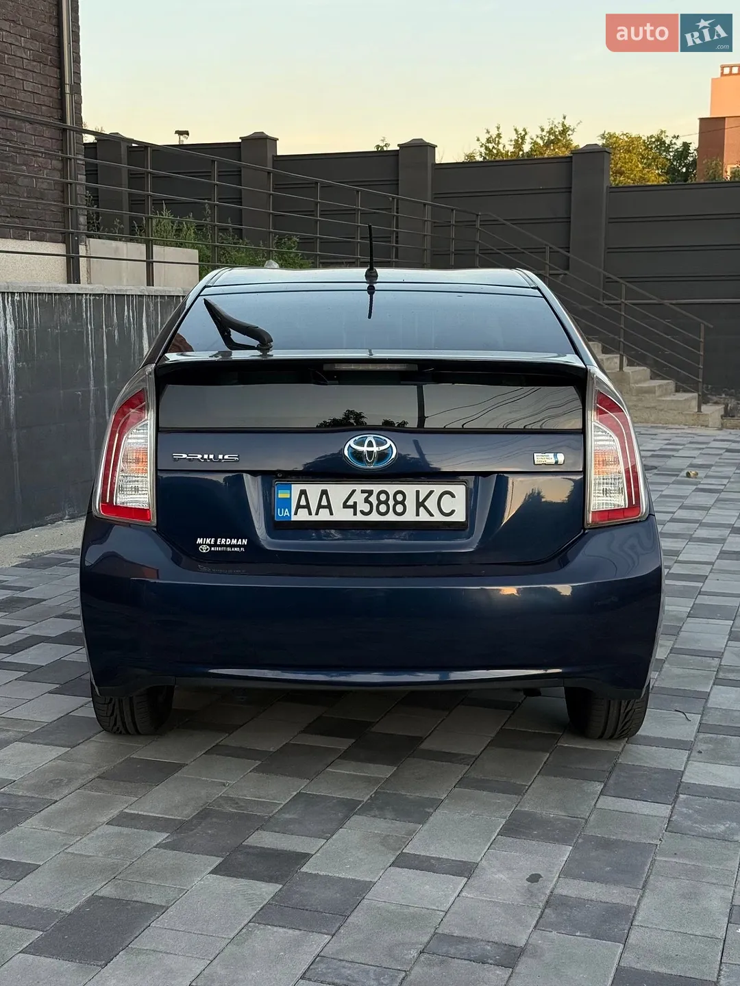2015 Toyota Prius - мініатюра 6