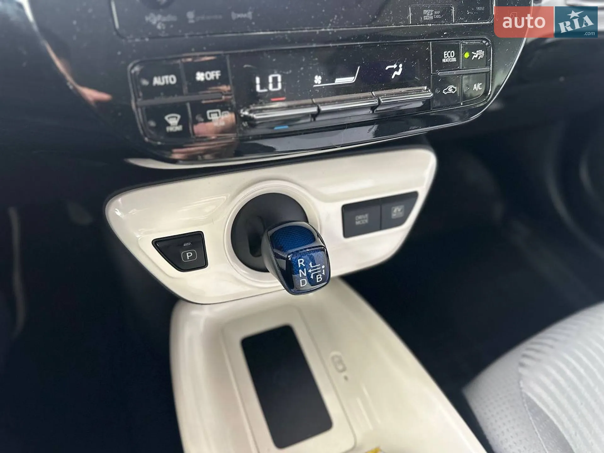 2018 Toyota Prius - мініатюра 11