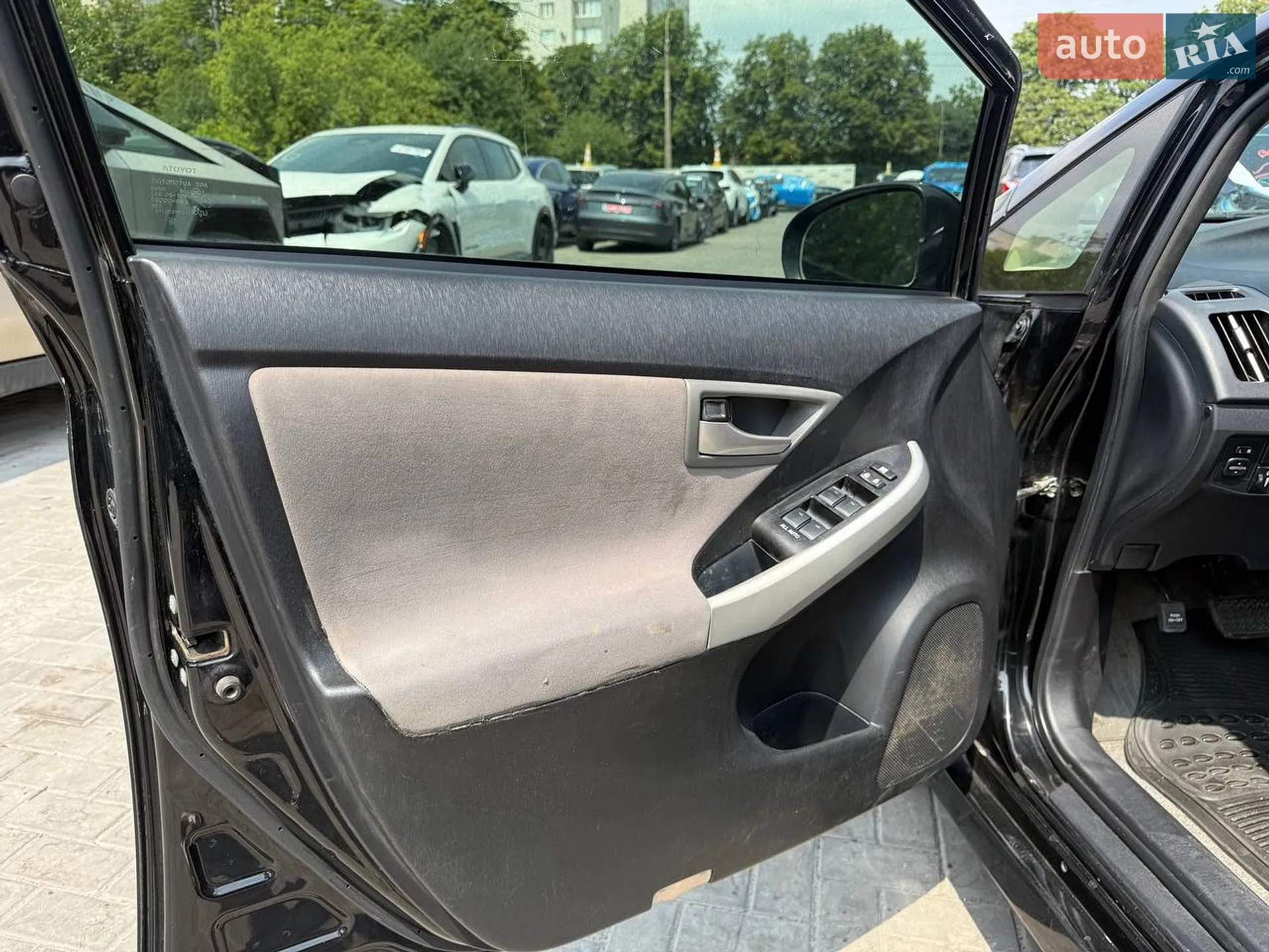 2013 Toyota Prius - мініатюра 10