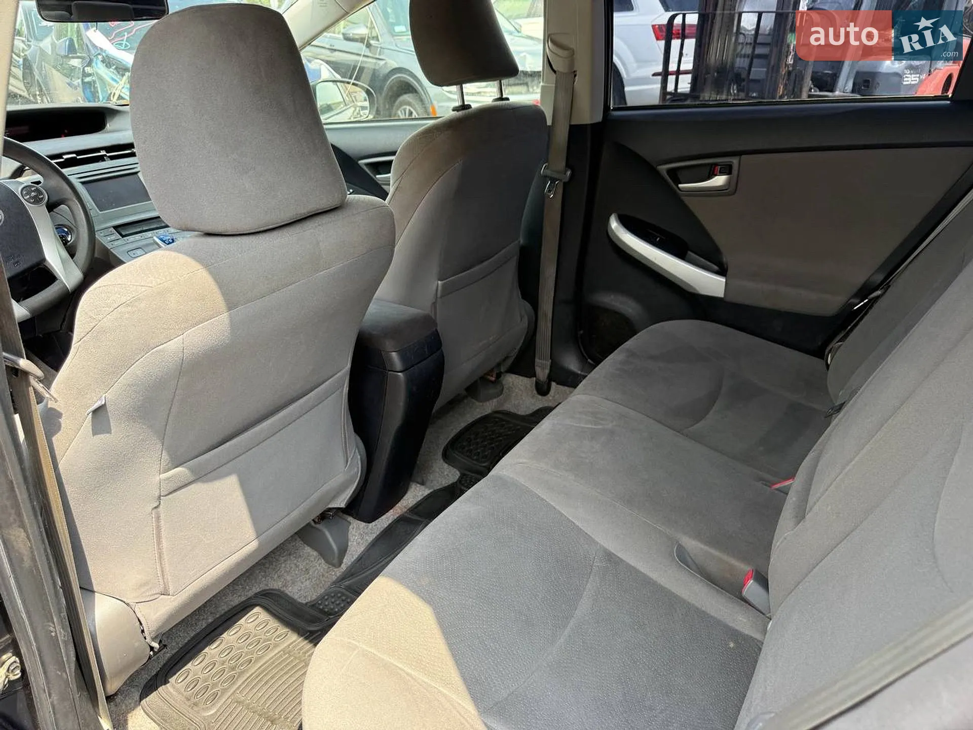 2013 Toyota Prius - мініатюра 17