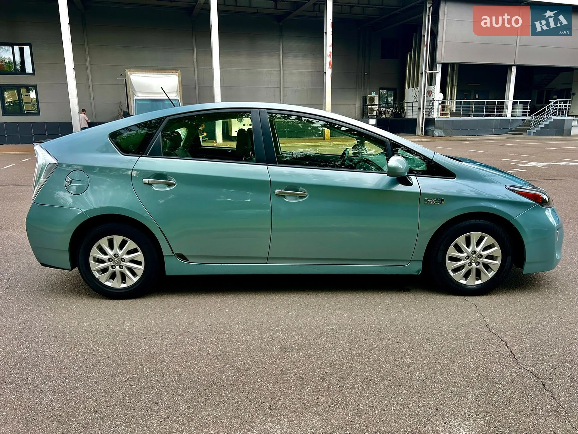 2014 Toyota Prius - мініатюра 4