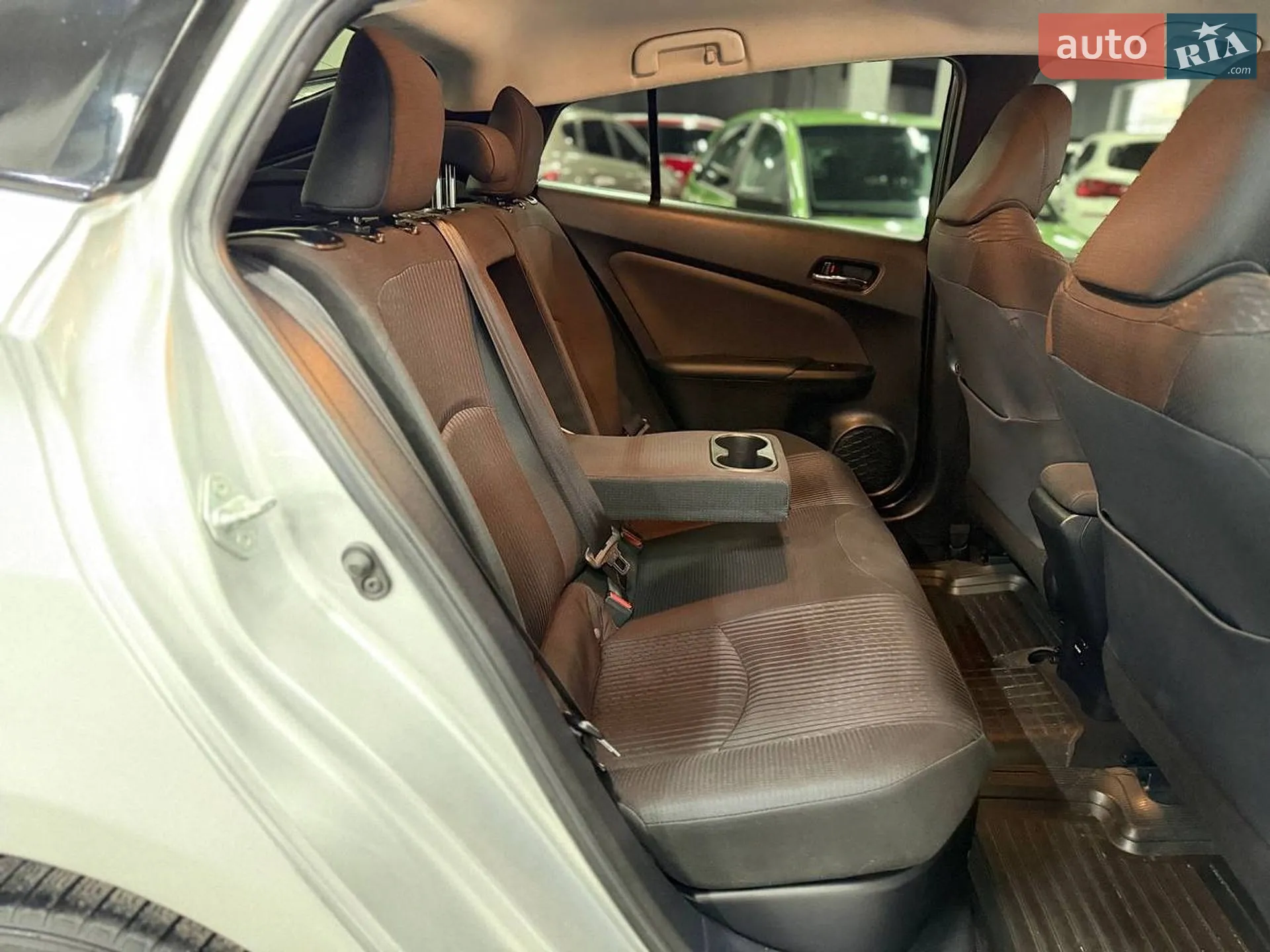 2016 Toyota Prius - мініатюра 14