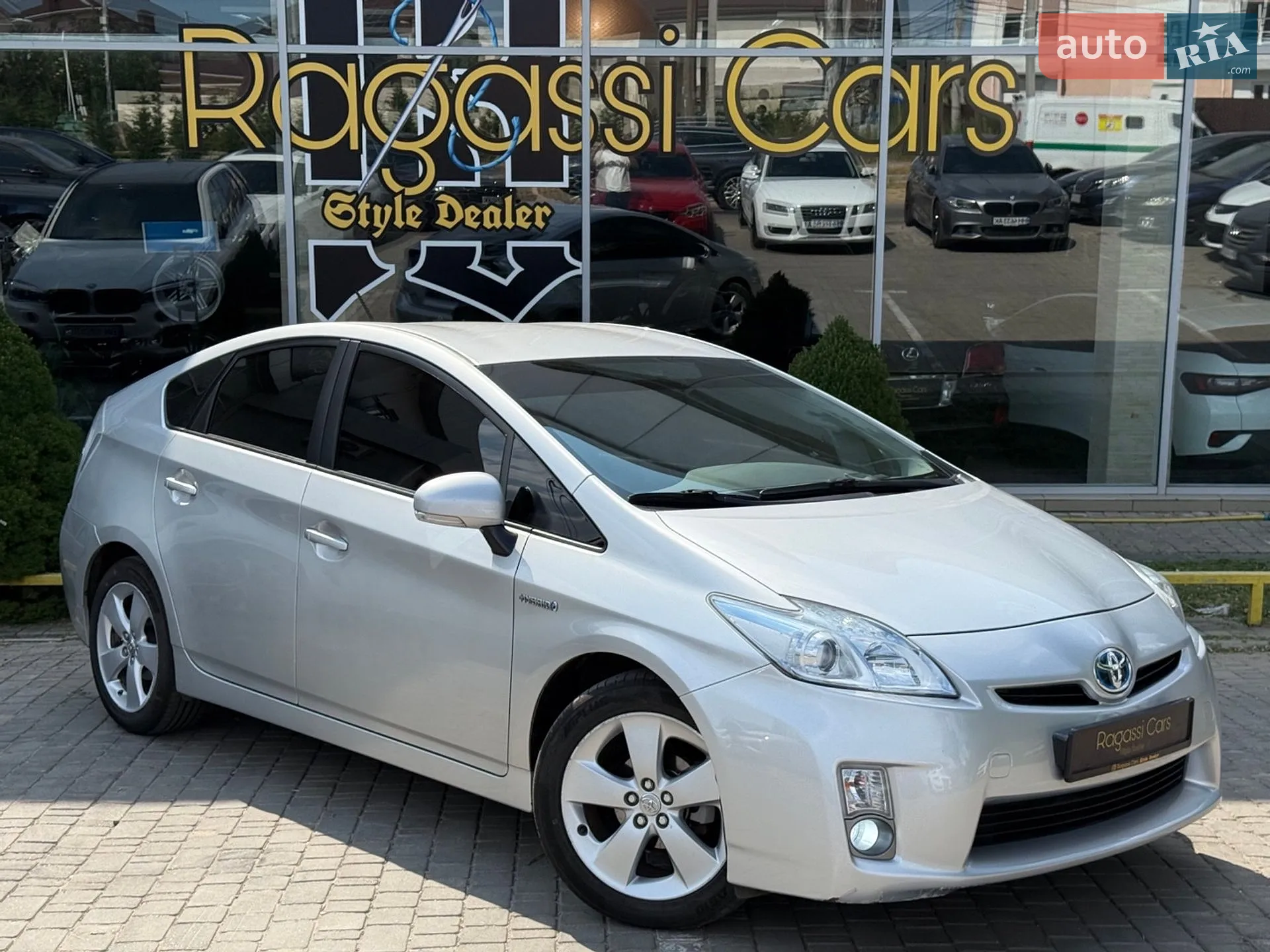 2010 Toyota Prius - фото 1