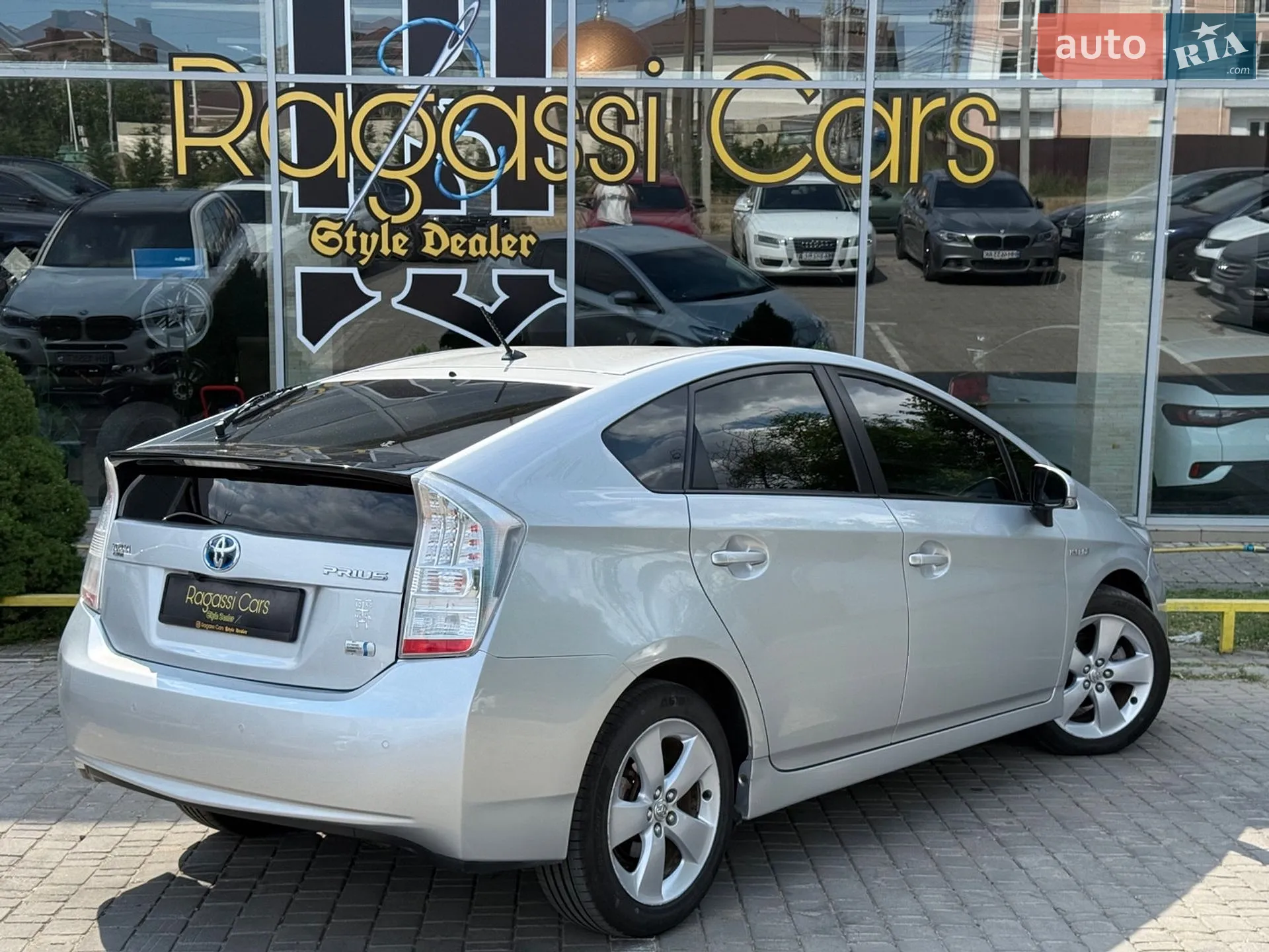 2010 Toyota Prius - мініатюра 3