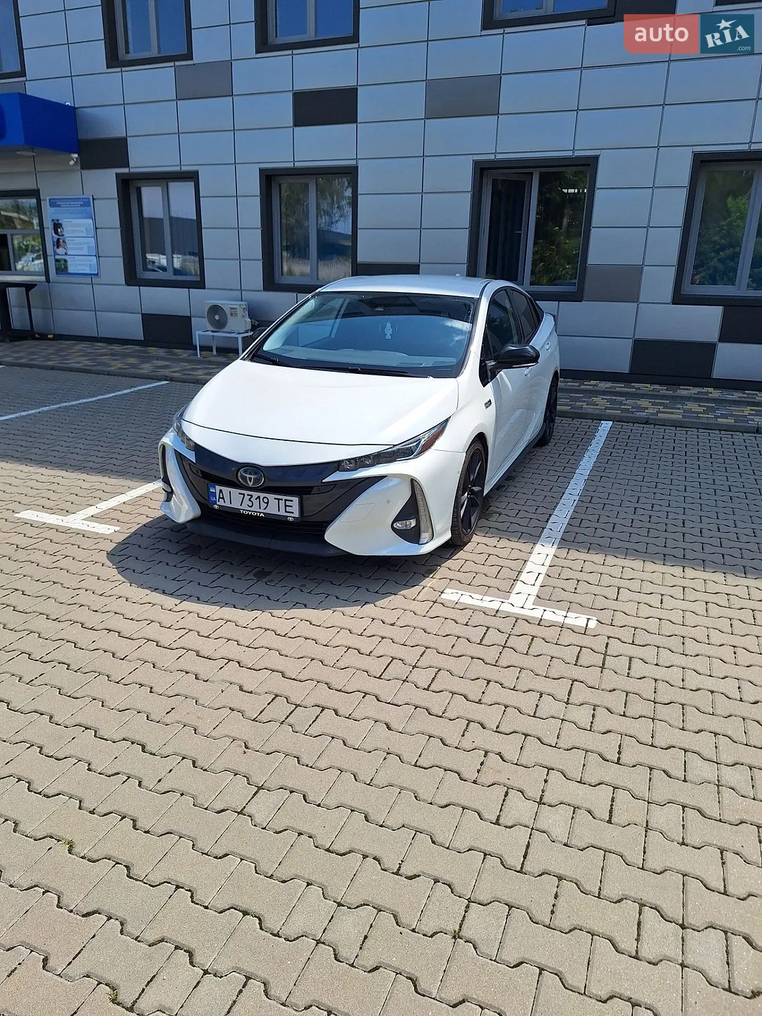 2020 Toyota Prius - мініатюра 5