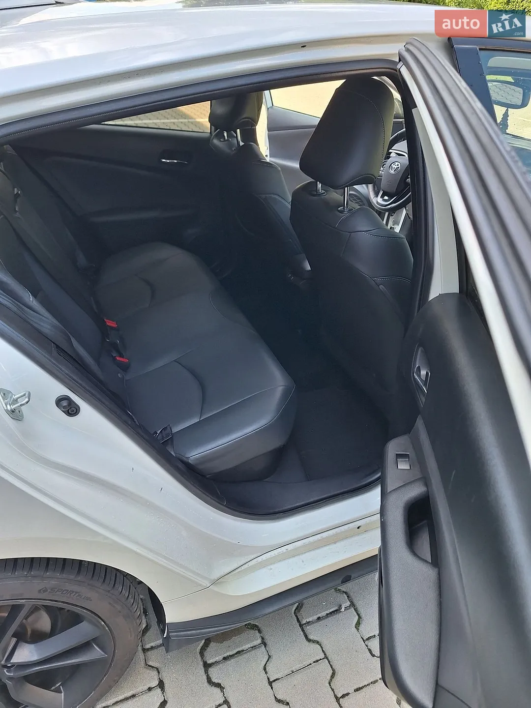 2020 Toyota Prius - мініатюра 12
