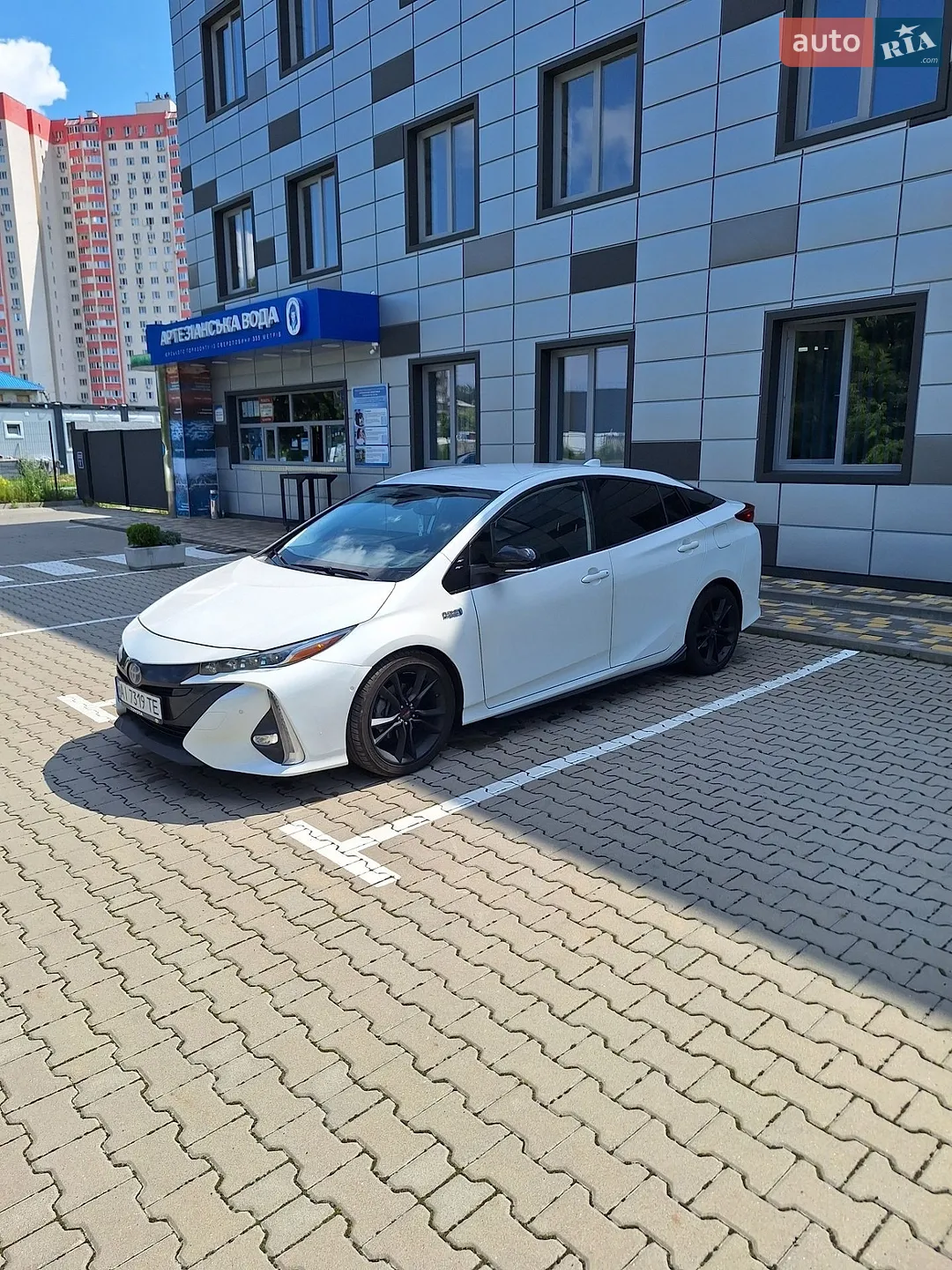 2020 Toyota Prius - мініатюра 17