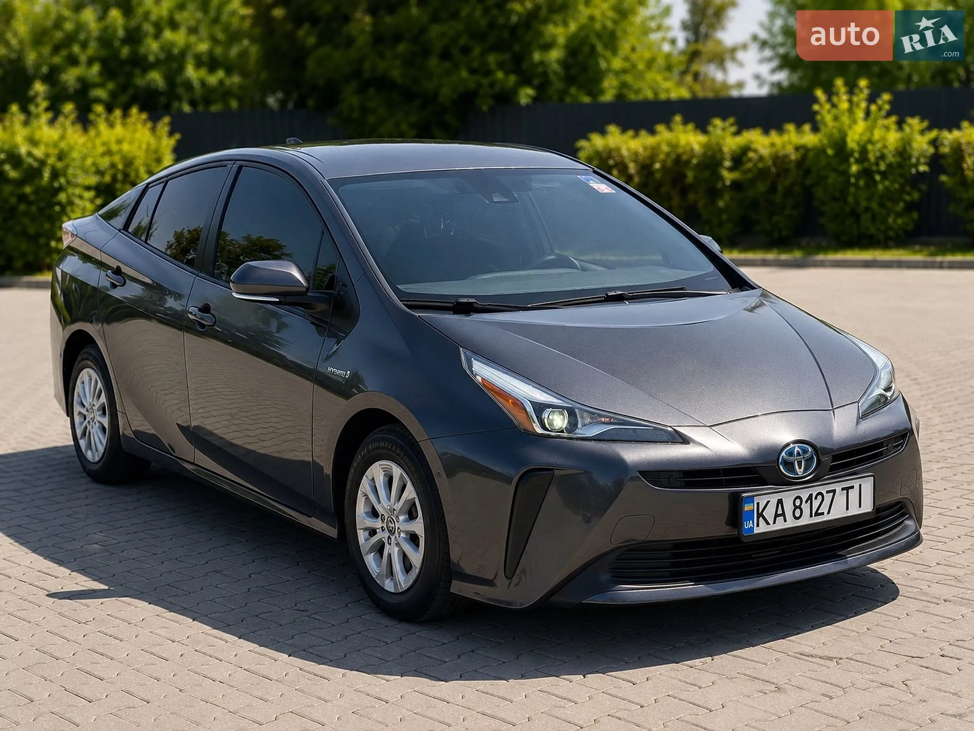 2021 Toyota Prius - фото 1