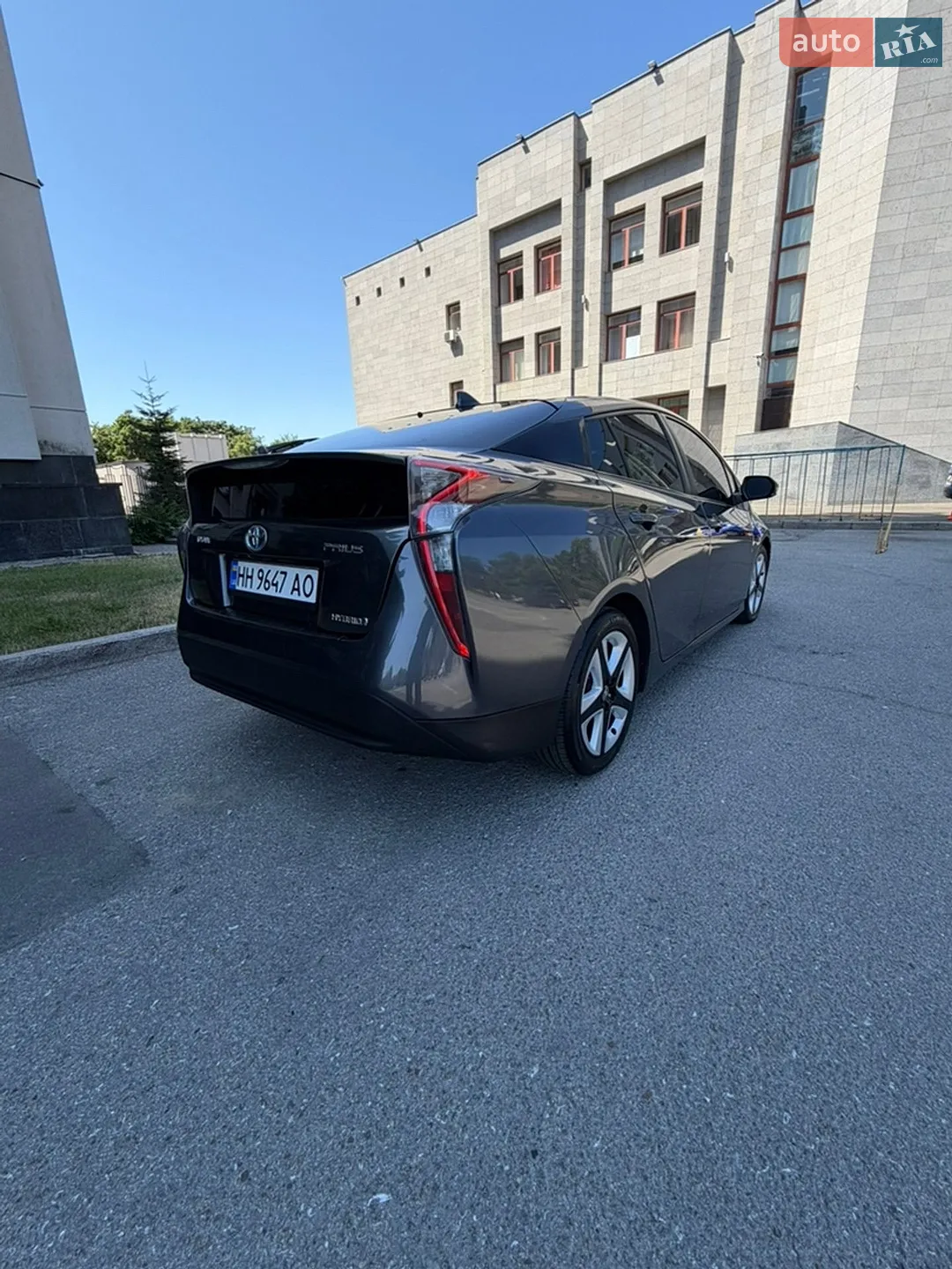 2016 Toyota Prius - мініатюра 3