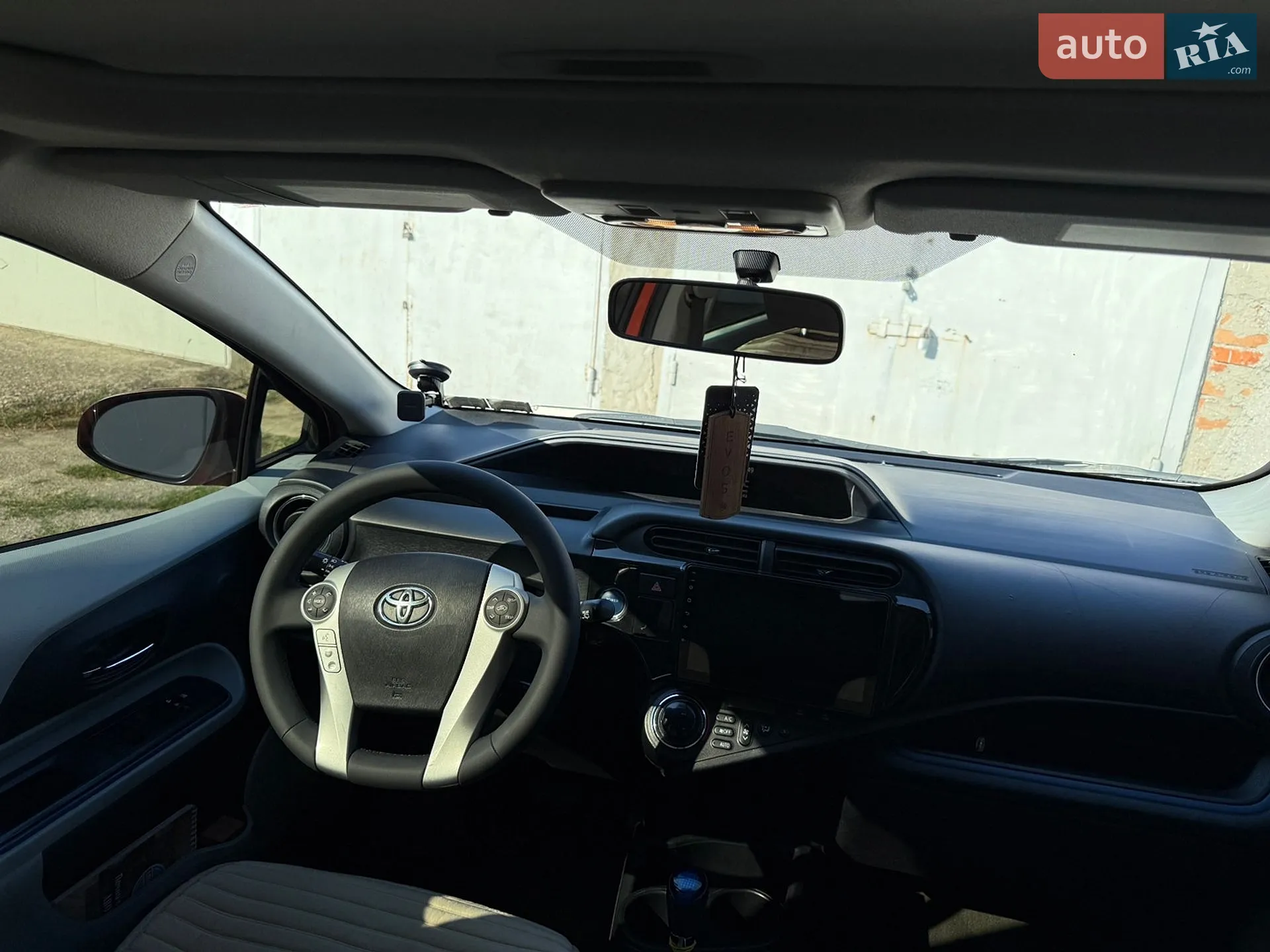 2013 Toyota Prius - мініатюра 10