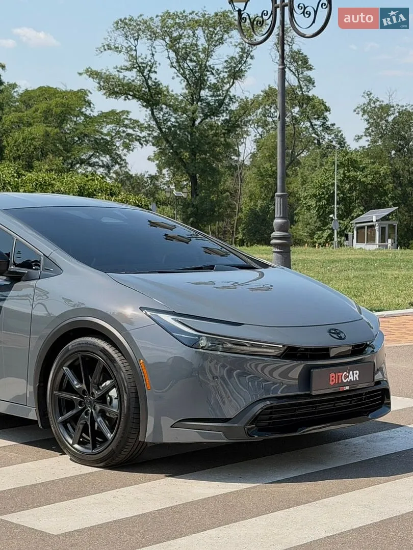2025 Toyota Prius - мініатюра 10