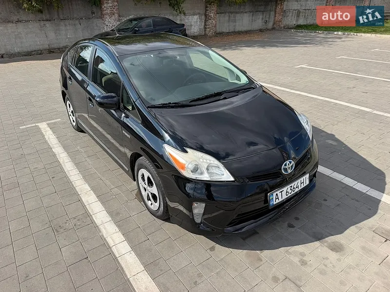 Toyota Prius 2012