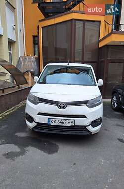 Минивэн Toyota Proace City Verso 2021 в Киеве