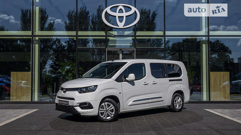 Мінівен Toyota Proace City 2021 в Дніпрі