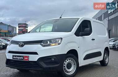 Вантажний фургон Toyota Proace City 2020 в Львові