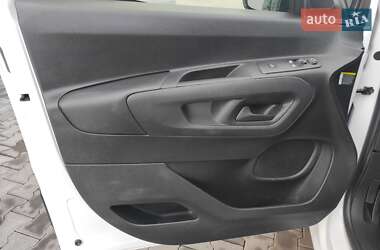 Минивэн Toyota Proace City 2020 в 
