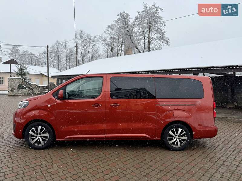 Минивэн Toyota Proace Verso 2022 в Калуше