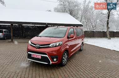 Минивэн Toyota Proace Verso 2022 в Калуше