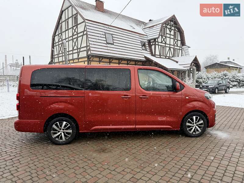 Минивэн Toyota Proace Verso 2022 в Калуше