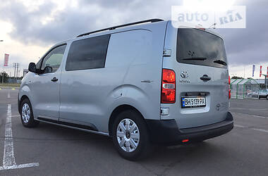 Мінівен Toyota Proace 2016 в Одесі