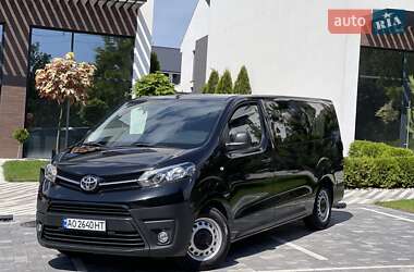 Мінівен Toyota Proace 2018 в Ужгороді