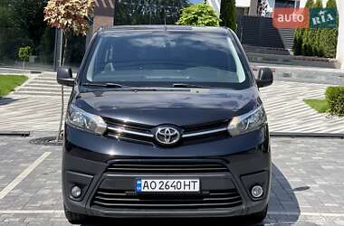 Мінівен Toyota Proace 2018 в Ужгороді