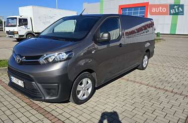 Грузовой фургон Toyota Proace 2018 в Тячеве