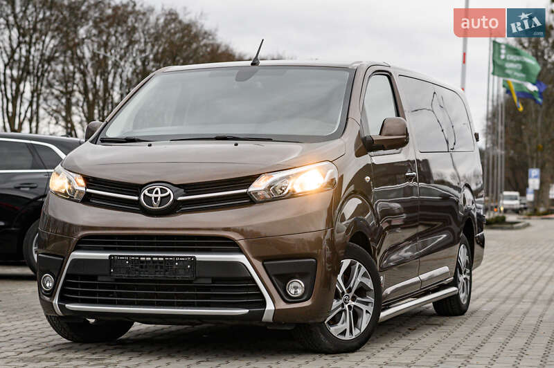 Мінівен Toyota Proace 2018 в Львові