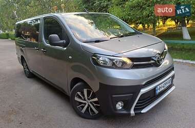 Мінівен Toyota Proace 2019 в Бершаді