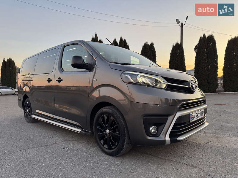 Toyota Proace 2020