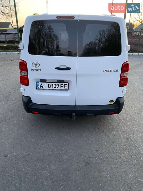 Мінівен Toyota Proace 2017 в Білій Церкві