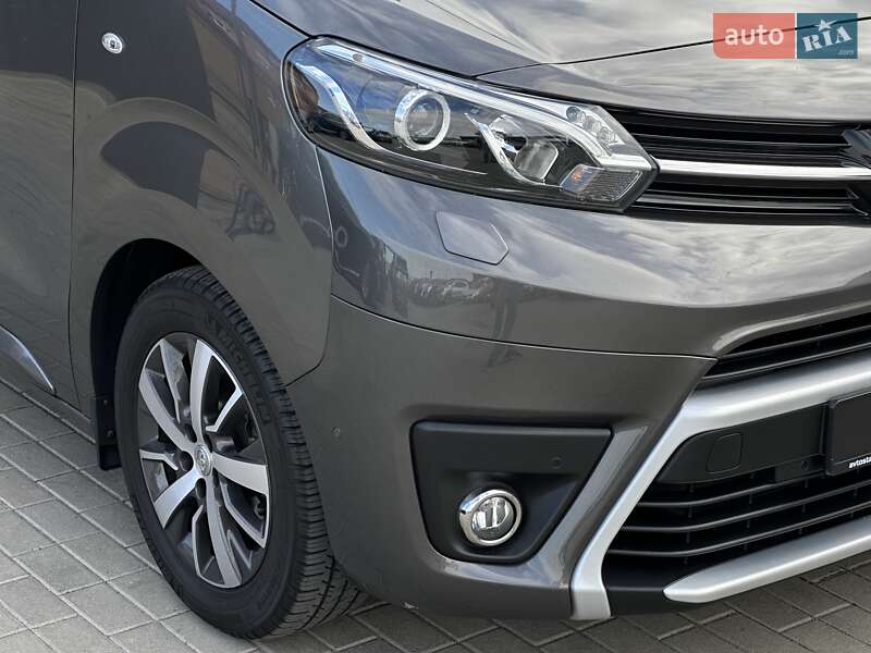 Мінівен Toyota Proace 2021 в Мукачевому