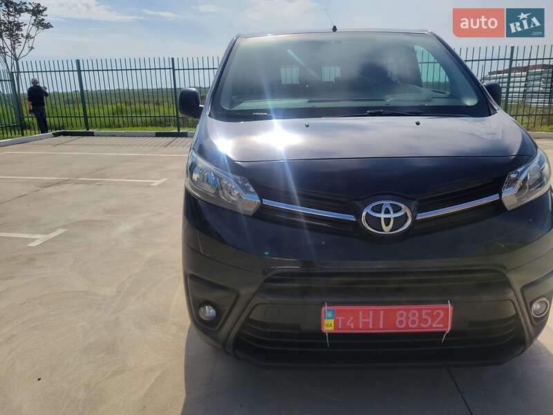 Мінівен Toyota Proace 2019 в Одесі фото 6 Мінівен Toyota Proace 2019 в Одесі