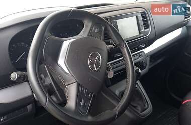 Мінівен Toyota Proace 2023 в 