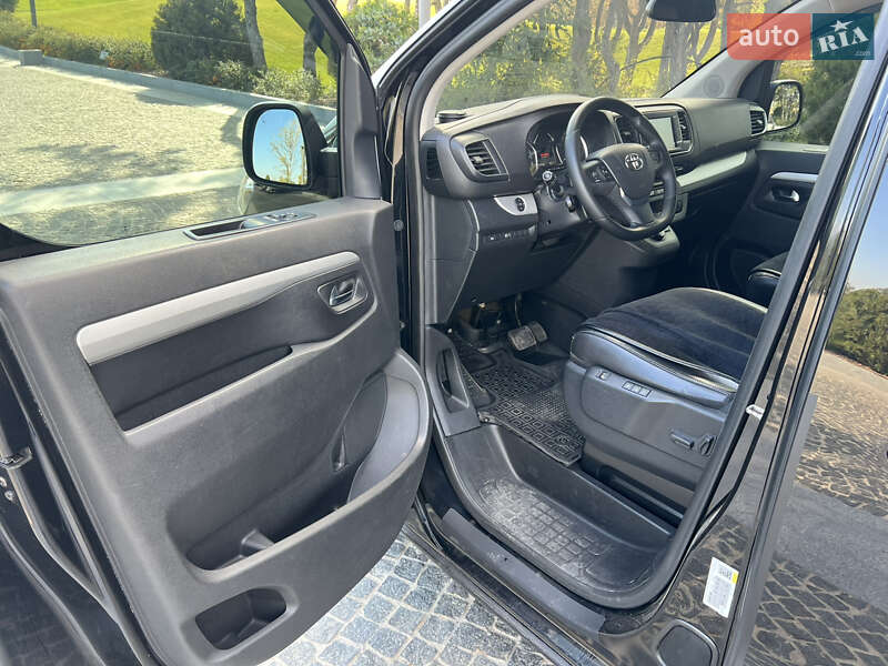 Мінівен Toyota Proace 2017 в Дніпрі фото 34 Мінівен Toyota Proace 2017 в Дніпрі